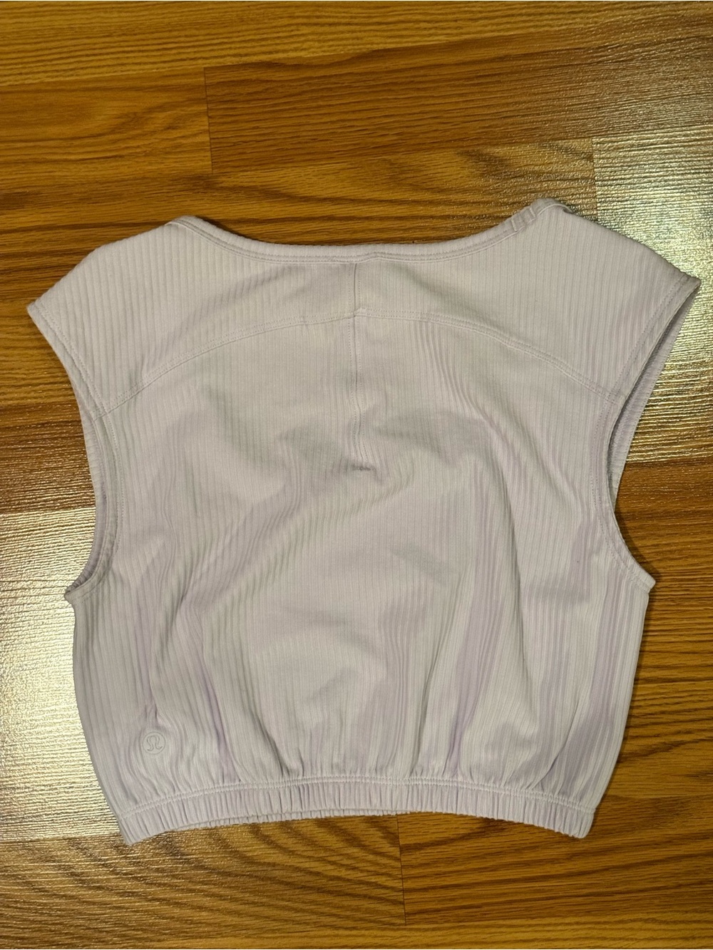 Cropped Ribbed Top - Picture 3 of 4